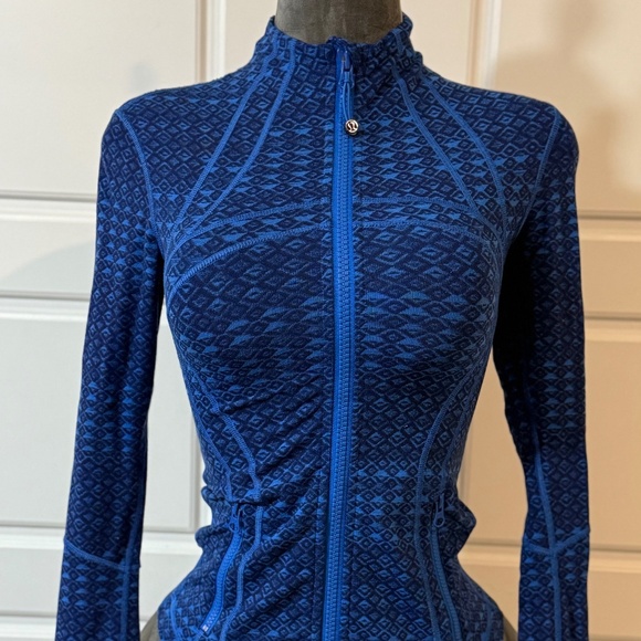 Lululemon jacket - Picture 1 of 6